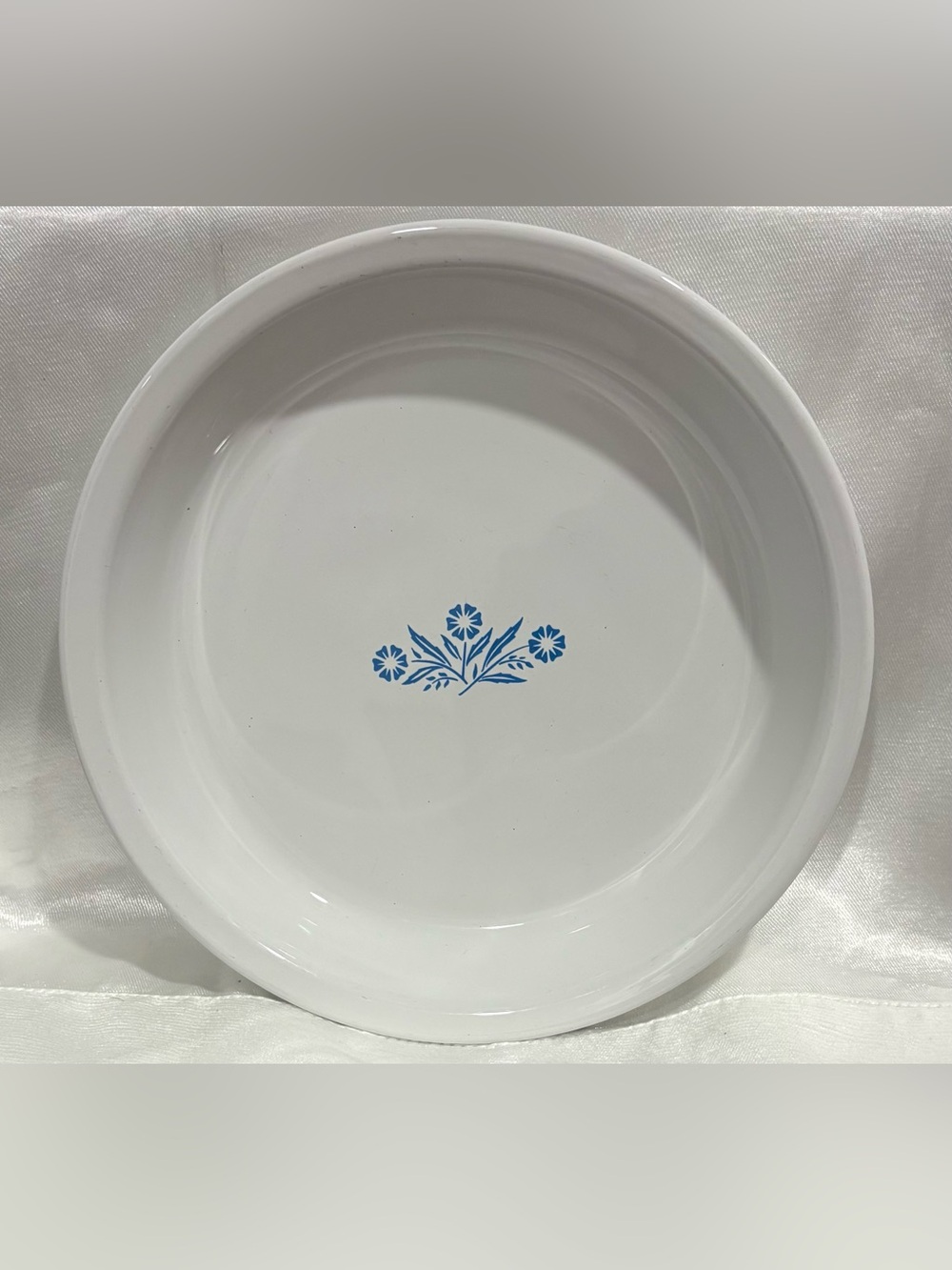 White Corning ware pie plate with Blue Floral Motif